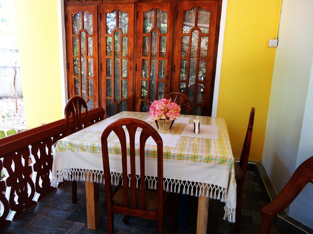 Sigiri Sithru Home Stay Сигирия Экстерьер фото
