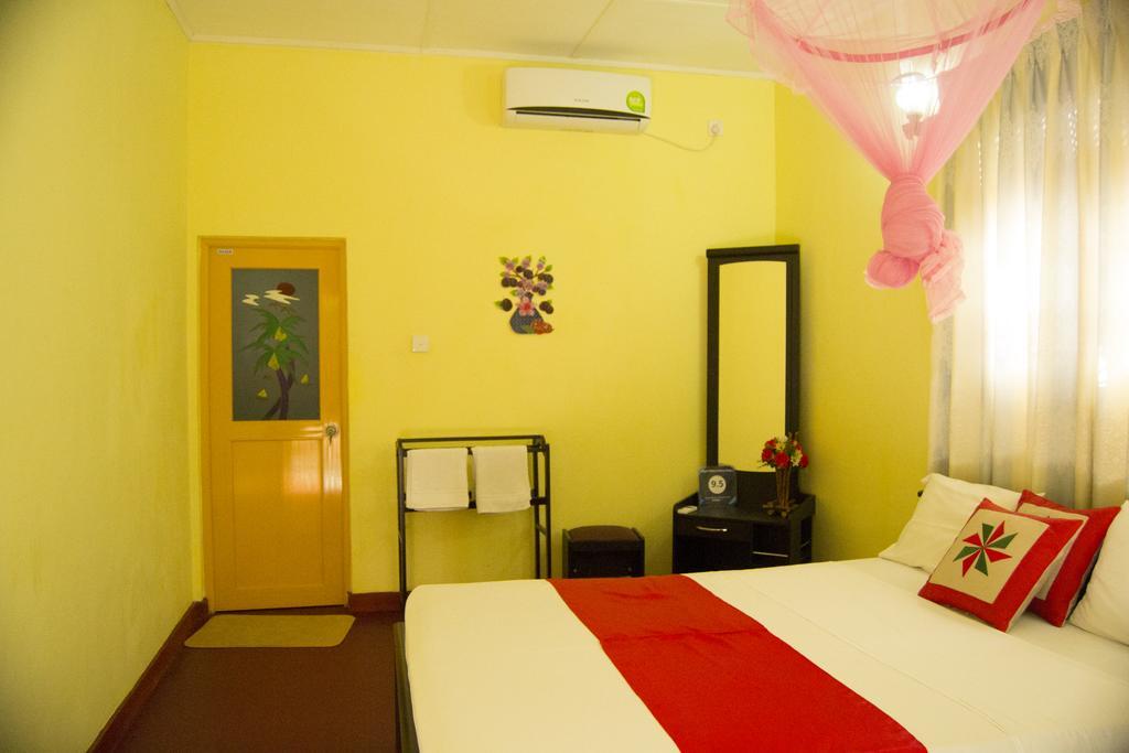 Sigiri Sithru Home Stay Сигирия Экстерьер фото