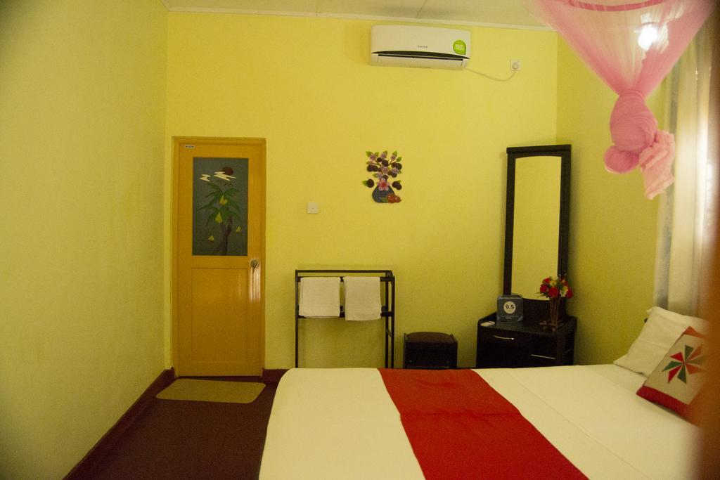Sigiri Sithru Home Stay Сигирия Экстерьер фото